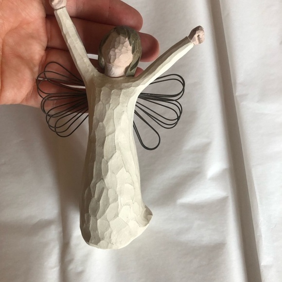 Vintage Willow Tree Angel of Courage Collectible Figurine - Picture 5 of 9
